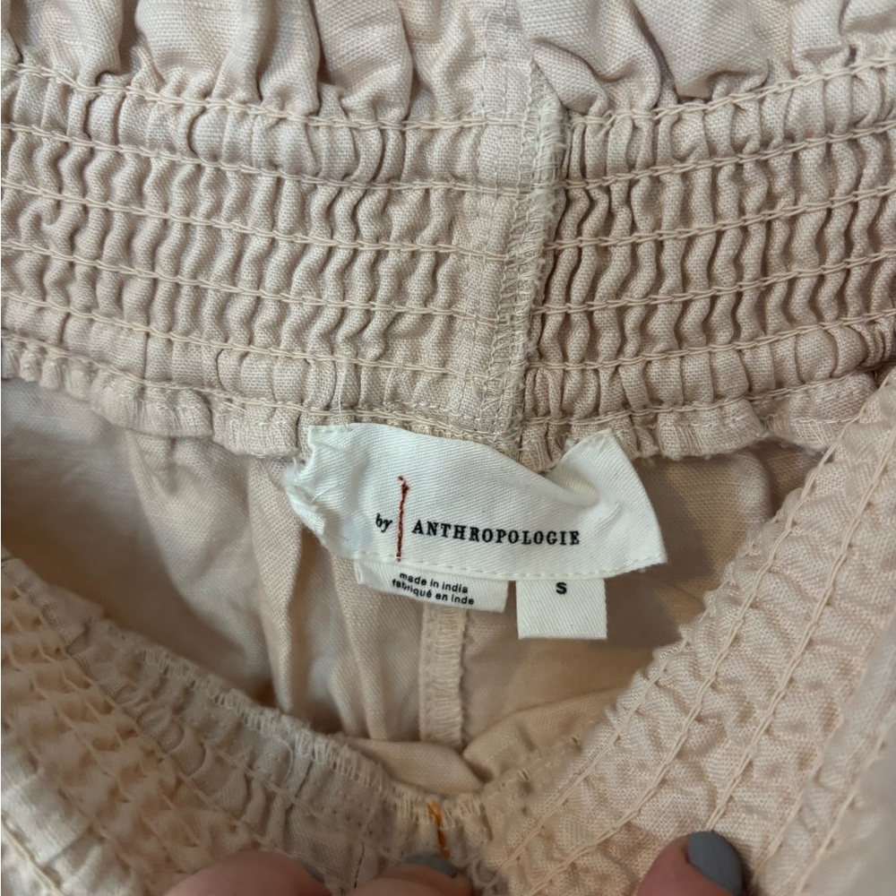 Anthropologie High Waisted Feminine Cream Shorts NWT - Picture 3 of 6